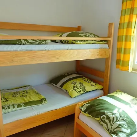 Apartamento Apartman Bibi